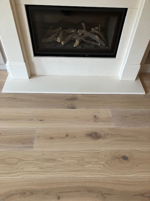 Staki Blanc Engineered Wood Flooring. Windsor.
Pembroke Floors.